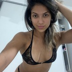 Profile picture of canela_curves