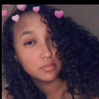 curlyyycue avatar