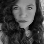 empoweringthroughundies avatar