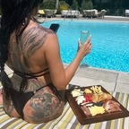 hollysworldxo avatar