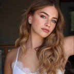 isabellaaniston avatar