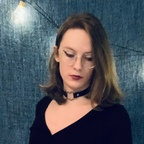 Profile picture of juli_in_space