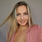 Profile picture of letsfly20