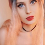 lifeof_lanapeaches avatar