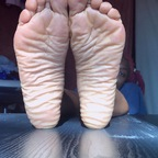 littleebonyfeet avatar