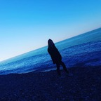 mademoiselle.l avatar