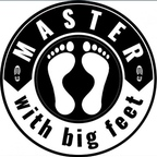 master_with_big_feet avatar