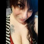 Profile picture of mickikinaa