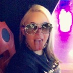 Profile picture of onlyus4show