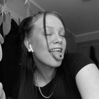 Profile picture of u356498142