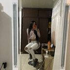 Profile picture of x_mariana_s